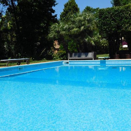 Appartamento Con Piscina Immersa Nel Verde Cascina Exterior foto